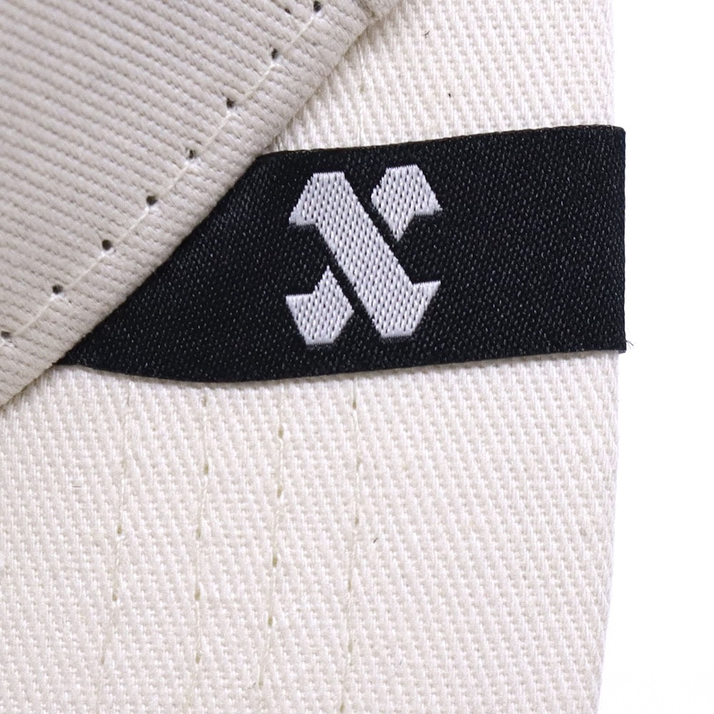 Бейсболка Chevron Snowy White